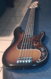 Fender American Standard Precision Bass® V (5 cordes)