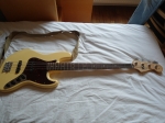 Fender Deluxe active Jazz Bass