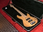 G&L L2500 US